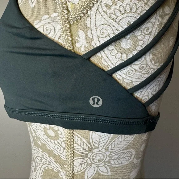Lululemon Dark Green Sports Bra - Picture 3 of 5